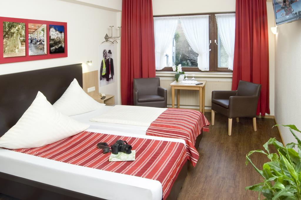 Hotel Hauer Bollendorf Extérieur photo